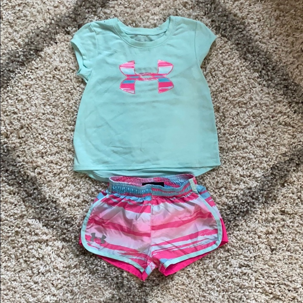 2T Girls Under Armour short/t-shirt set